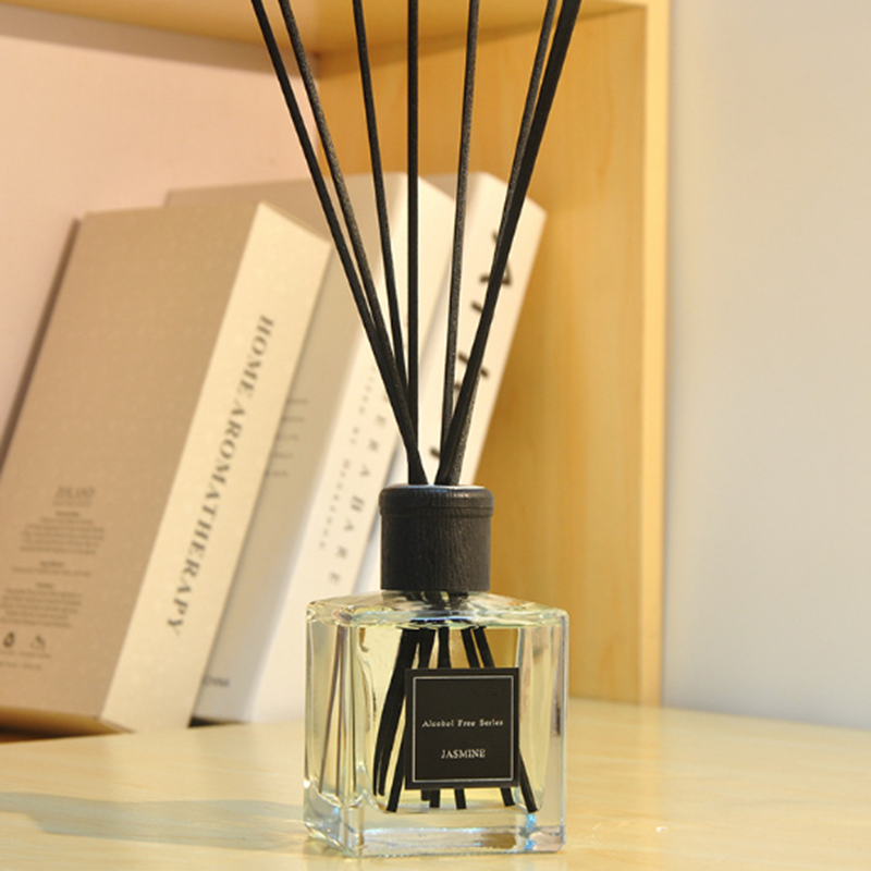 China home fragrance supplier wholesale aromatherapy reed diffuser oil with private label